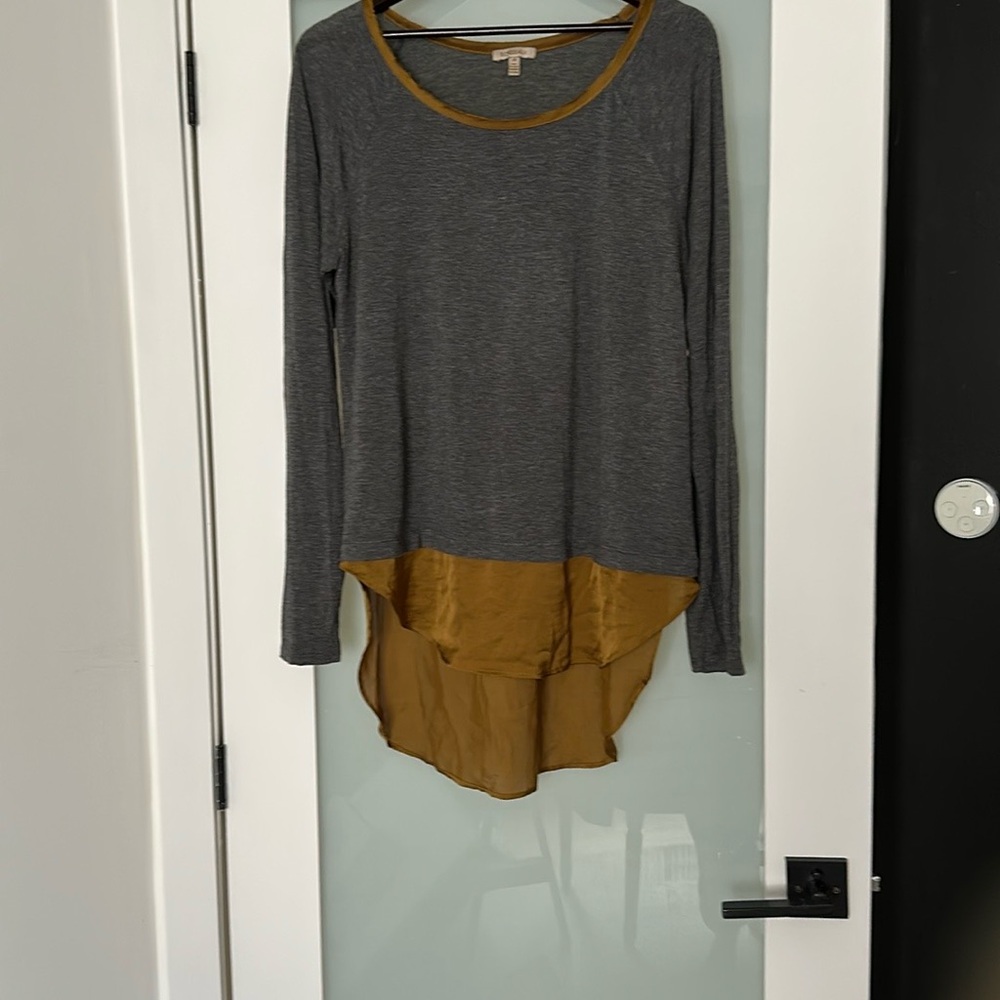 Bordeaux Gray and Venetian Gold Long Sleeve Tunic